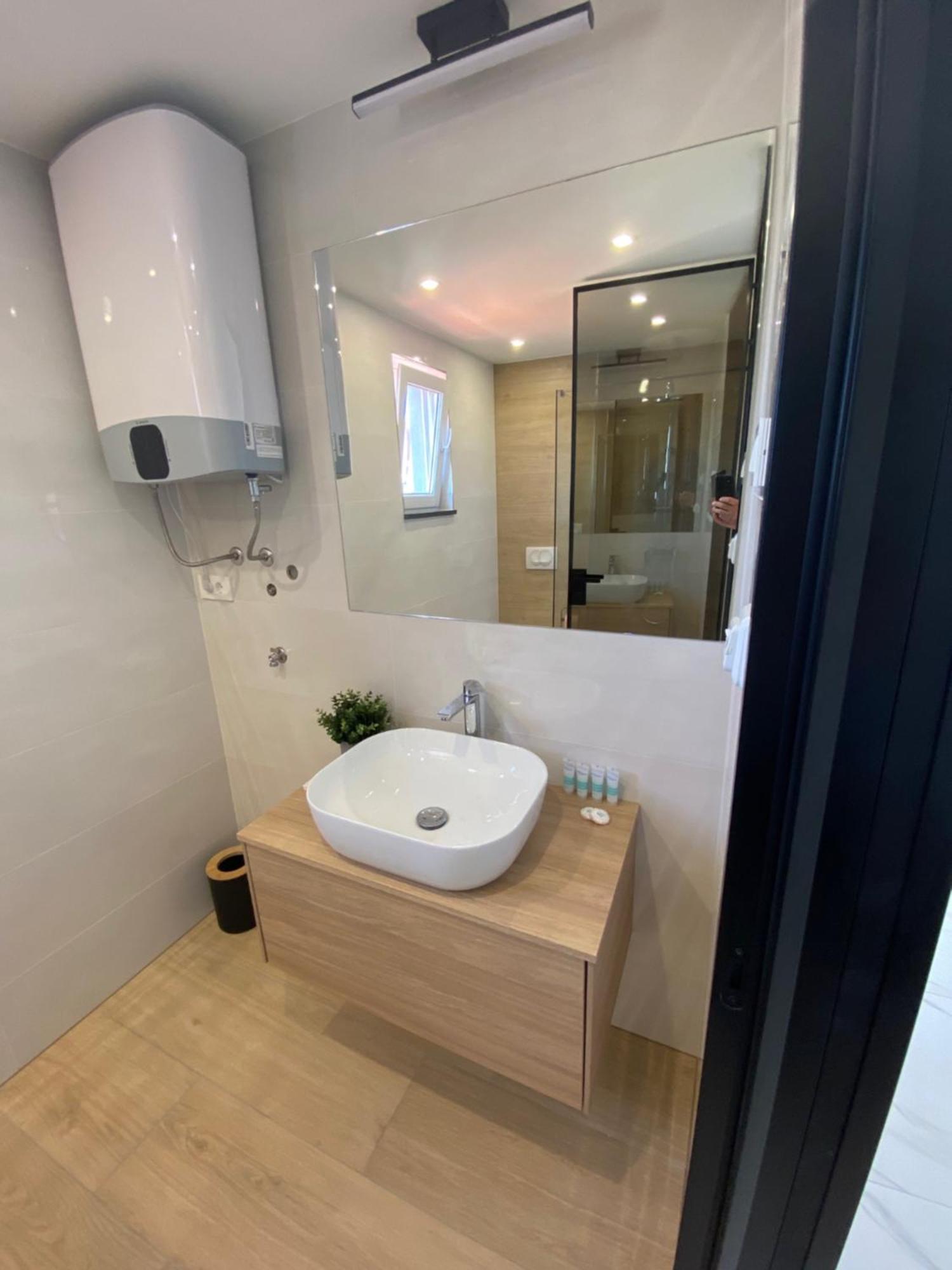 Guest House Ana Residence Zadar Eksteriør billede